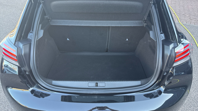 Peugeot 208 1.2 PureTech 100 Allure 5dr Petrol Hatchback